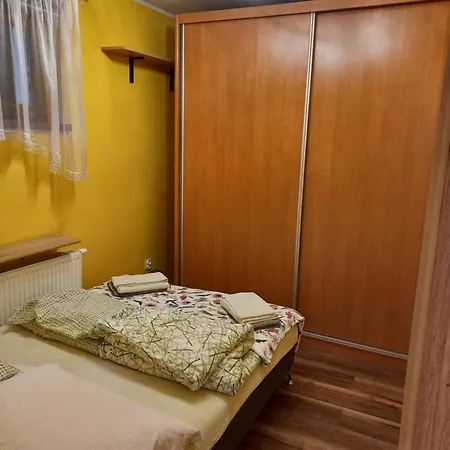 Apartament-mieszkanie Gniezno-na Doby Apartment