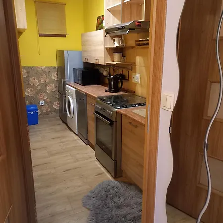 Apartament-mieszkanie Gniezno-na Doby *